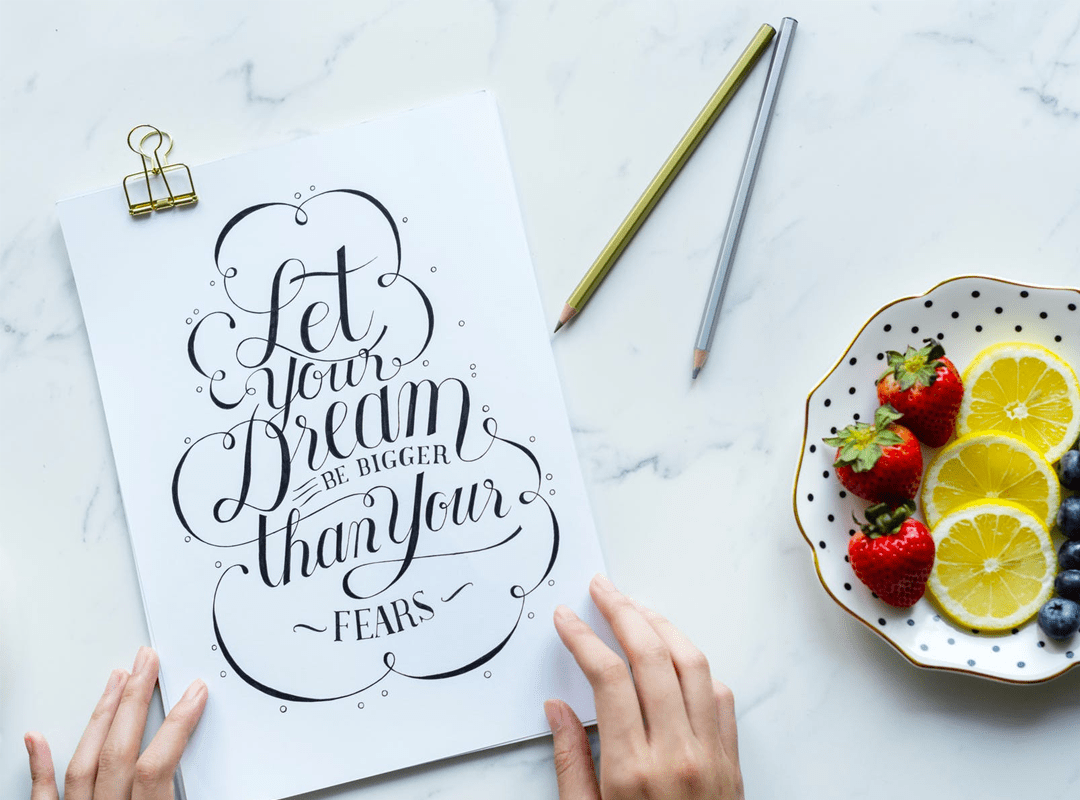 Read more about the article TOP FREE CALLIGRAPHY FONTS: CHARM WITH CURVY LETTERING